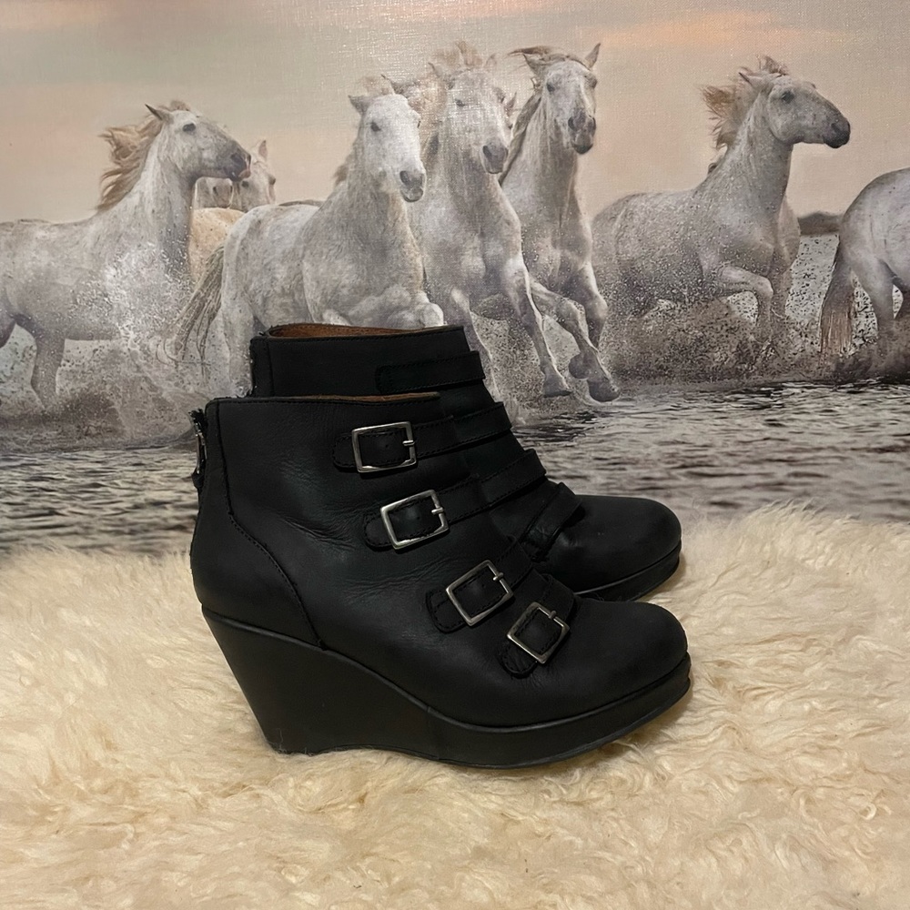 Kurt Geiger leather boots